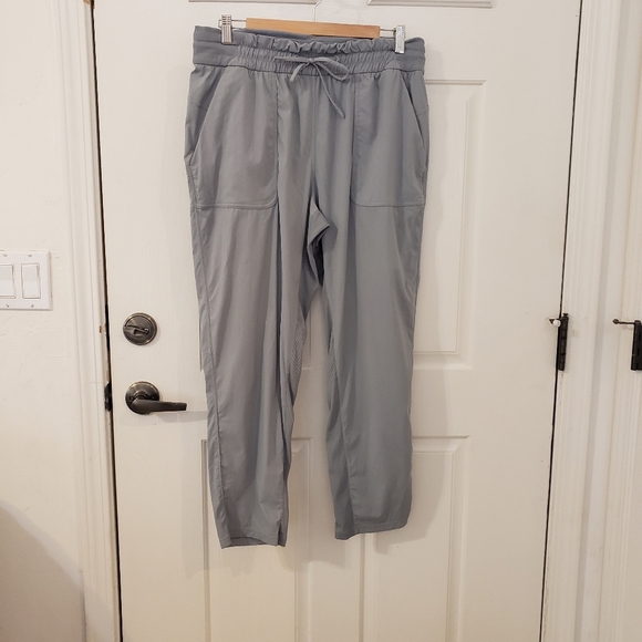 Lululemon Beyond the Studio Pant Size 12 - Picture 1 of 9